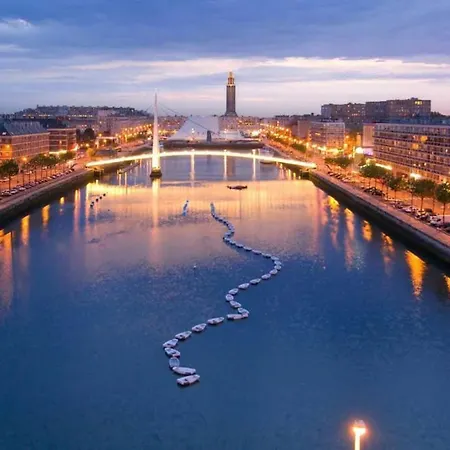 Modern Chic 60m² Prox Transports & Commerces *
