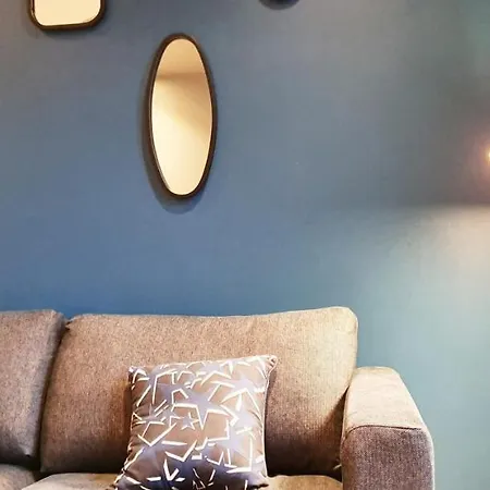 Modern Chic 60m² Prox Transports & Commerces Appartement *